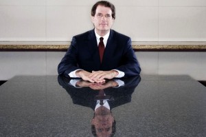 Andy Beal pronto a scommettere 20 miliardi (!) sulla crisi petrolifera e Brunson...