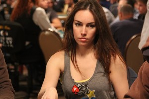 WSOP 2015: un amatore vince il PLO 8, 795 giocatrici nel Ladies Event