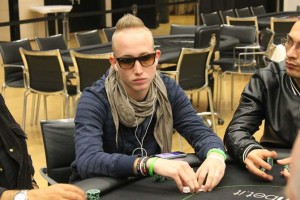Main Event WSOP: Hastings e Holz scatenati, 4 italiani al day 4!