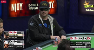 Phil Hellmuth sbatte contro il poker di Bill Klein: il colpo era imparabile?