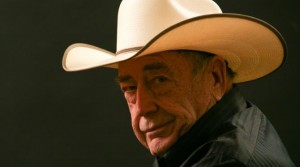 Doyle Brunson scampa a una rapina e avverte: "Giro armato, fate attenzione"