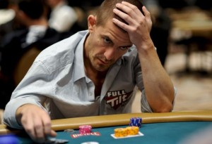 Gus Hansen torna a vivere in Danimarca e vuole un figlio. Ma a poker è davvero un perdente?