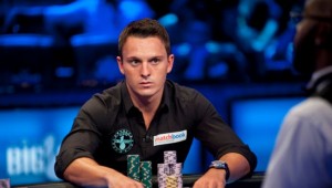 Sam Trickett, lettura perfetta e hero fold nel cash game