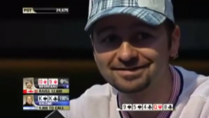 Esperienza e table talk: Negreanu outplaya un avversario all'EPT