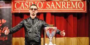 Tilt Cup: Bobbone vince ma poi sviene per stress