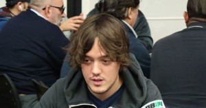 Minieri che mano a Nova Gorica: chiude poker contro full e vince monster pot