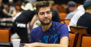 Joe Serock ammutolito: Ubaid Habib e il suck-out dell'anno al WPT Bay