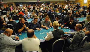 L'Opinione - Credete ancora alla favola che il poker sia in crisi? PokerStars: tournaments +40%