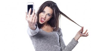 Truffa in Australia: vince 825$ ma li perde tutti per colpa di un selfie