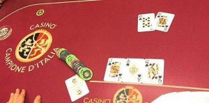 Chiude scala reale a un torneo da 70€ e vince un jackpot da 17.000€