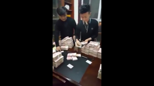 La spiegazione del video sulla partita high stakes tra cinesi