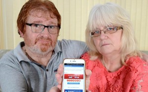 Lotto online: vincono 35 milioni di sterline ma non hanno credito sufficiente sul telefono per la convalida…