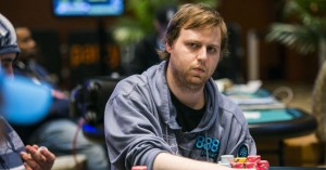 Joe McKeehen scatenato a Las Vegas, Mizzi e Baron in agguato verso il day 4