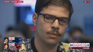 Mustacchione la combina a Bertilsson: epico bluff in diretta streaming!