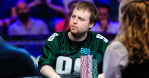 Joe McKeehen: "I giocatori di poker sono trattati come schiavi"