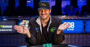 Tutti i record di Phil Hellmuth alle WSOP: braccialetti, ITM e final table