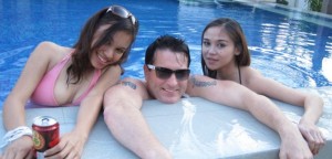 Calvin Ayre: la vita highstakes del boss di Bodog tra donne e champagne, ricercato dal 2012 dall'FBI