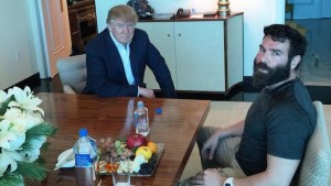 Poker online in pericolo negli States, Trump sotto inchiesta fiscale ma sarà finanziato da Adelson