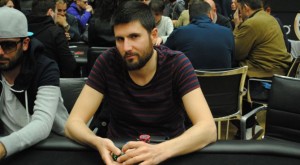 Alessandro Meoni bannato dal Casinò di Campione: "Pensano che conti le carte a Blackjack!"