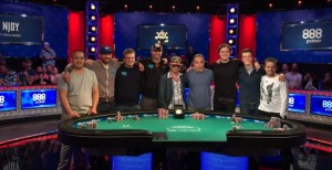 WSOP Main Event 2016: Cliff "jonnybax" Josephy guida i November Nine, presenti Benger e Vayo