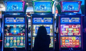 Governo promette rivoluzione contro le slot machines. La situazione paradossale italiana...