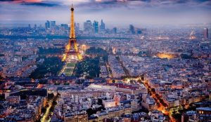 Corte dei conti francese al Governo: "le tasse nel poker online devono cambiare"