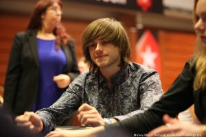 Charlie Carrel: "Lo speech play è vitale per mantenere l'edge nel live. Kassouf? Intrattenimento puro"