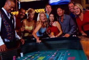 Quali sono i giochi con più edge per i casinò? Craps e baccarat in pole position, le scommesse "favorevoli" ai gamblers