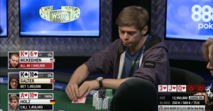 Si scrive Fedor Holz, si legge ‘god run’: nuts vs second nuts, McKeehen pietrificato