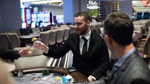 Chad Powers, il re del poker live (e dello staking) sul Washington Post: "Guadagno fino a $800.000 all'anno"
