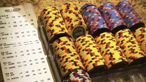 Doyle Brunson: "Ieri notte un giocatore era seduto con $12.000, si è alzato con $550.000"