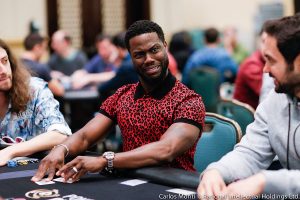 Quante balene alle Bahamas: la stella di Hollywood Kevin Hart perde 305.000$ in 3 tornei