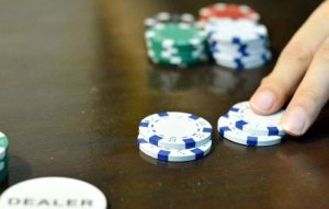 Il poker entra nelle sale bingo: in Virginia provano a disciplinare il live, un esempio per l'Italia