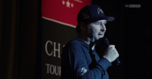 Il poker entra in "Billions": cameo di Phil Hellmuth e un omaggio a Stu Ungar!
