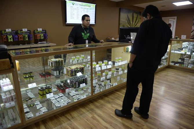 Un negozio specializzato in marijuana, in Colorado