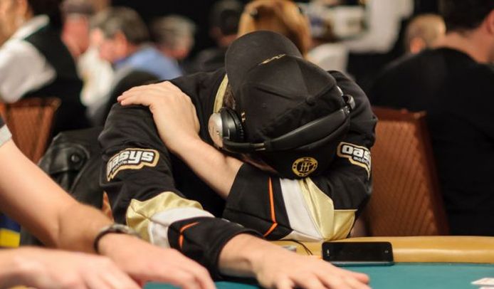 hellmuth-tilt