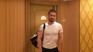 Gus Hansen, la trasferta a Las Vegas è un disastro? Bluff sbagliati e cooler imparabili contro Jungleman