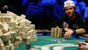 Peter Eastgate: la storia del pensionato d'oro del poker, tra scommesse e partite al NL200