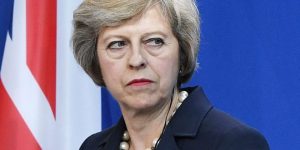 Scommesse politiche UK: Theresa May fa flop insieme ai bookies che sbagliano le quote. Scambiate bet per £90 milioni