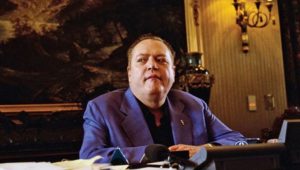 Larry Flynt: dal bar della madre alle riviste a luci rosse, fino ai casinò