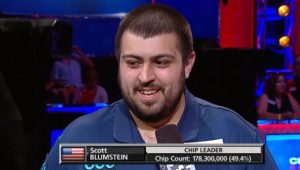 WSOP ME: Blumstein super leader, Hesp affonda e niente rimonta per Lamb