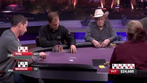 La trappola perfetta di Andrew Robl: toglie tutto a Doyle Brunson con tre check