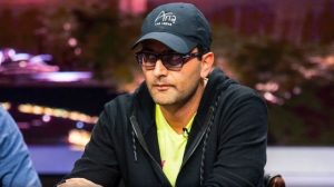 Antonio Esfandiari e la Value Bet al river: vince super pot (video)