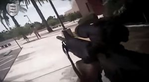 Follia a Vegas. Jason Funke fa 3 Itm alle WSOP ma impazzisce: prega nudo davanti ad una chiesa, la polizia gli spara (video)