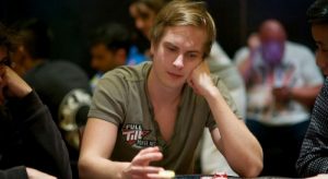 Doppietta di Isildur1 nella notte su PokerStars.com: vince il Sunday High Roller e l'Omania HR