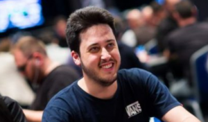 Triton Super High Roller - Musta out, Adrián Mateos irreale: moltiplica il suo stack per 38!