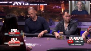 Un altro fold anomalo di Jungleman12: bet/folda K-K contro Matt Berkey in un pot da $262.400