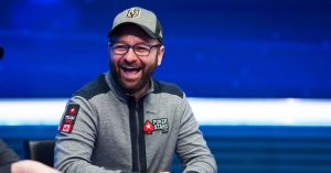 Check/raise sul flop e overbet al river: Daniel Negreanu analizza un bluff su Ivan Luca