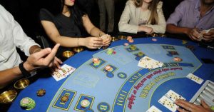 Poker russo, giocatore svizzero vince un jackpot da €116.000 al Casinò di Campione