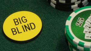 Rubare i bui nei tornei di poker: cinque fattori da valutare per non lanciarsi nel vuoto